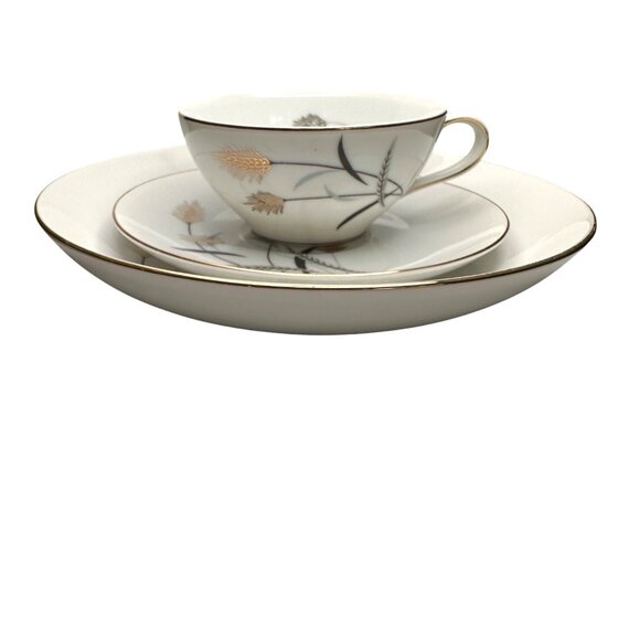 Bel-Air China Golden Grain Tea Cup Saucer Plate Trio Wheat Design Gold Trim Vint - Picture 2 of 8